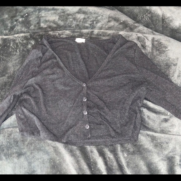 Size S and XS womens tops - Picture 6 of 7